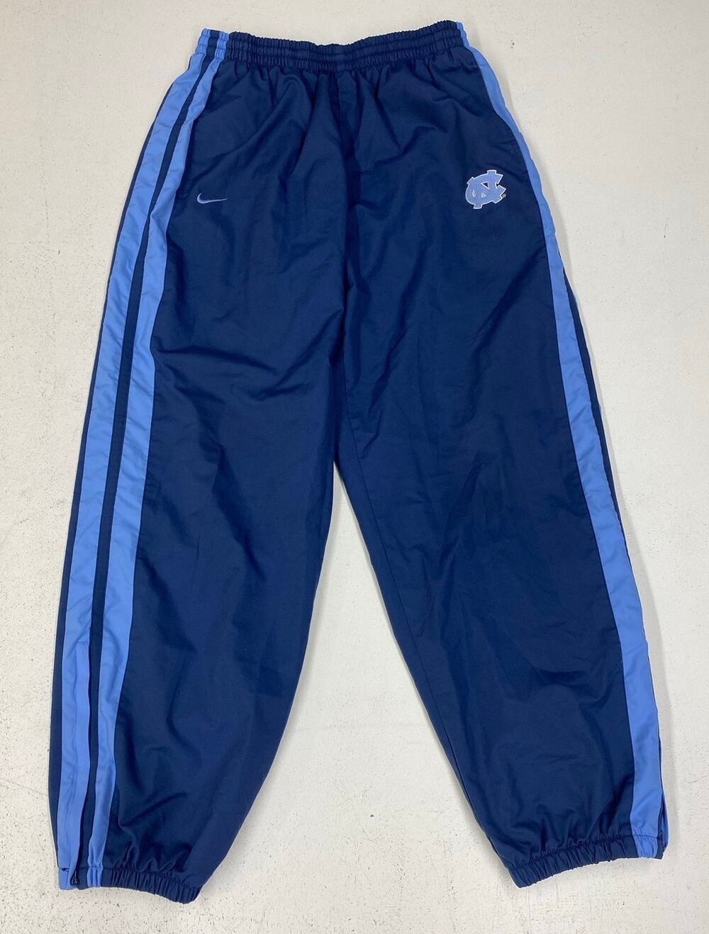 VTG 90s Nike Team UNC North Carolina Tar Heels track wide leg sweatpants, L